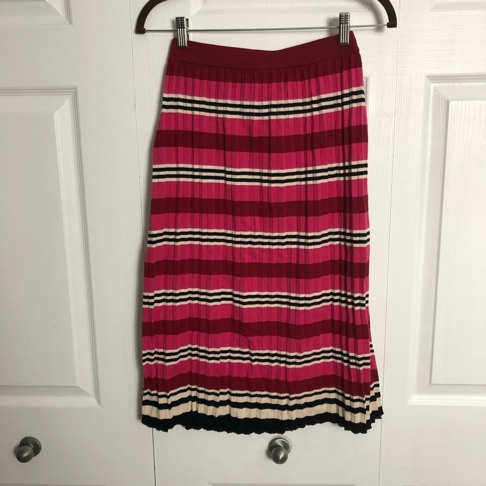 💙 XS 💙 NWT Anthro Skirt Knit Striped Ribbed Elastic Waist Midi